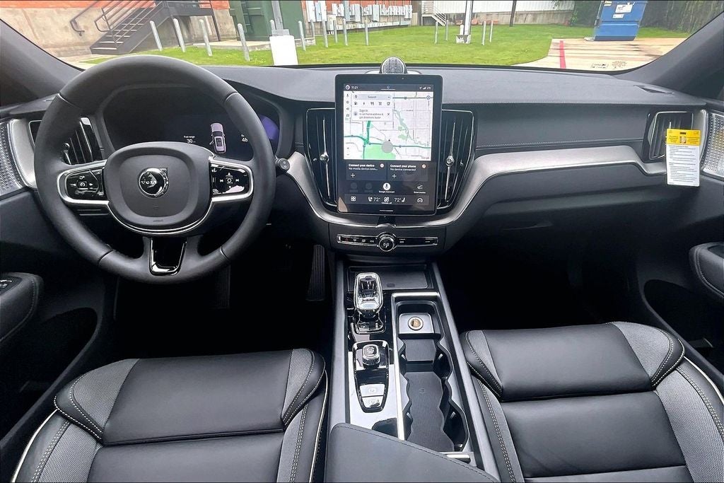 2026 Volvo XC60 Plug-In Hybrid T8 Polestar Engineered