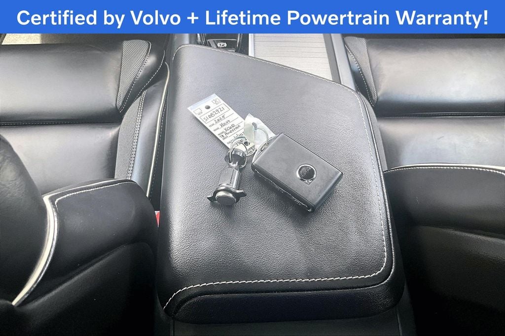 2025 Volvo XC60 Plug-In Hybrid T8 Polestar Engineered