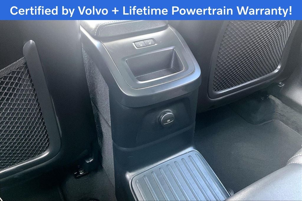 2025 Volvo XC60 Plug-In Hybrid T8 Polestar Engineered