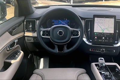 2027 Volvo XC90 Plug-In Hybrid T8 Ultra 6 Passenger