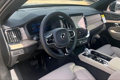 2027 Volvo XC90 Plug-In Hybrid T8 Ultra 6 Passenger