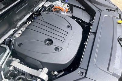 2027 Volvo XC90 Plug-In Hybrid T8 Ultra 6 Passenger