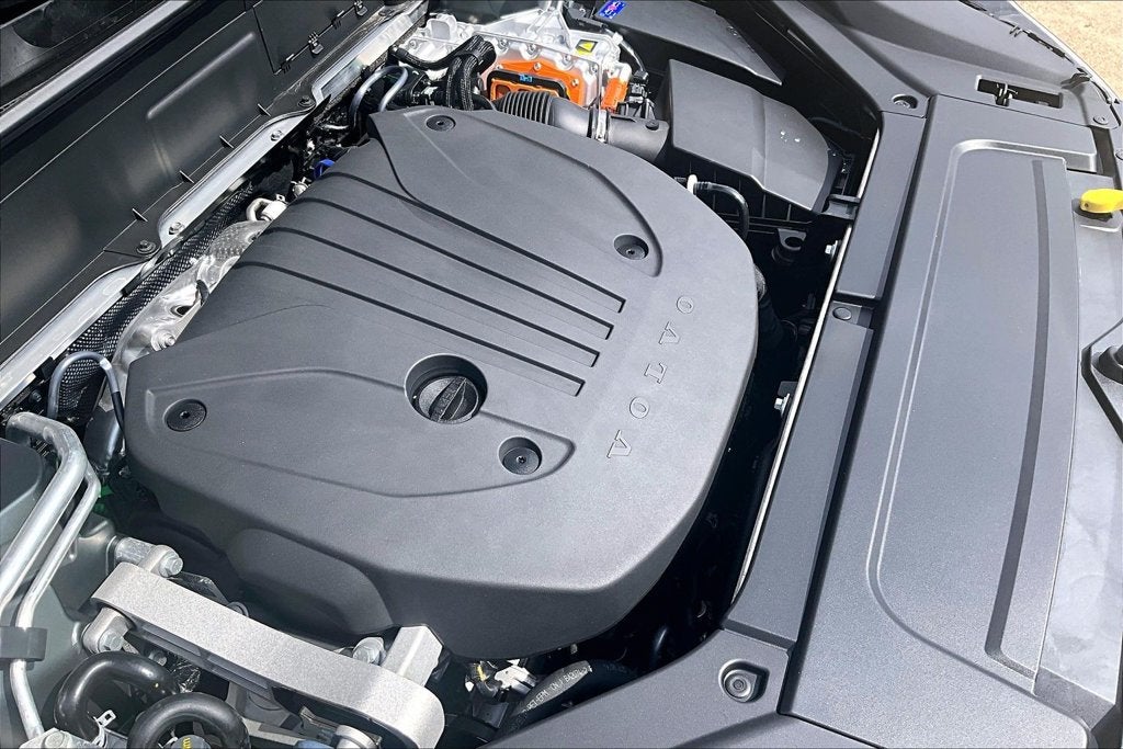 2027 Volvo XC90 Plug-In Hybrid T8 Ultra 6 Passenger