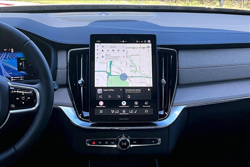 2027 Volvo XC90 Plug-In Hybrid T8 Plus 7 Passenger