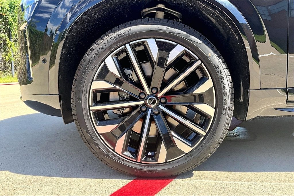2027 Volvo XC90 Plug-In Hybrid T8 Plus 7 Passenger