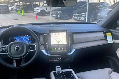 2027 Volvo XC90 Plug-In Hybrid T8 Ultra 7 Passenger
