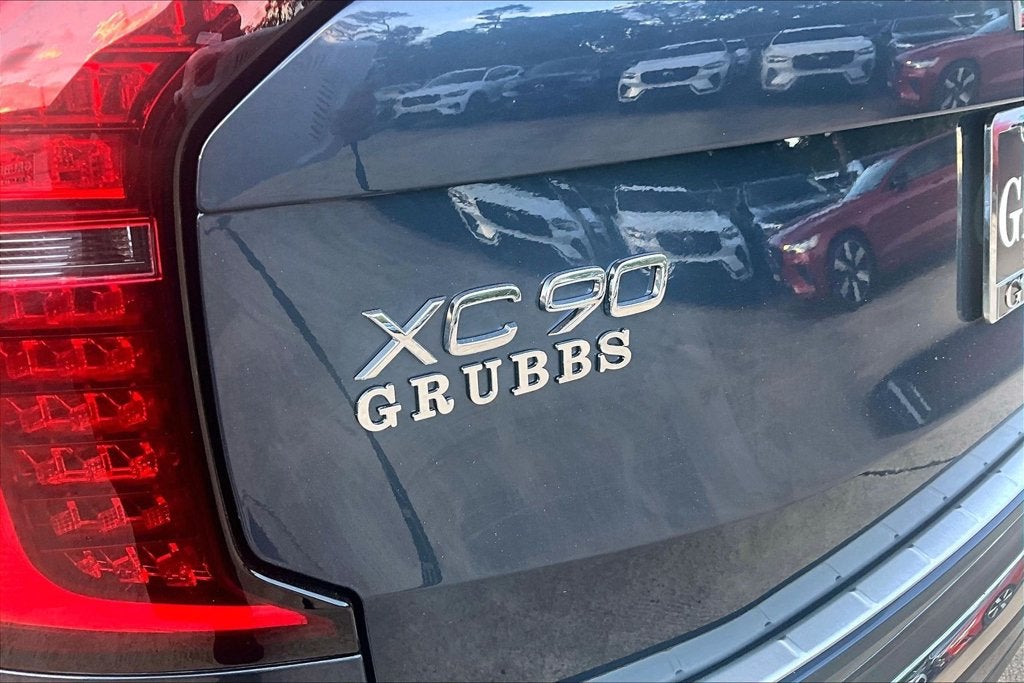 2027 Volvo XC90 Plug-In Hybrid T8 Ultra 7 Passenger