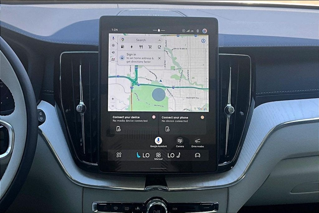 2027 Volvo XC60 Plug-In Hybrid T8 Ultra