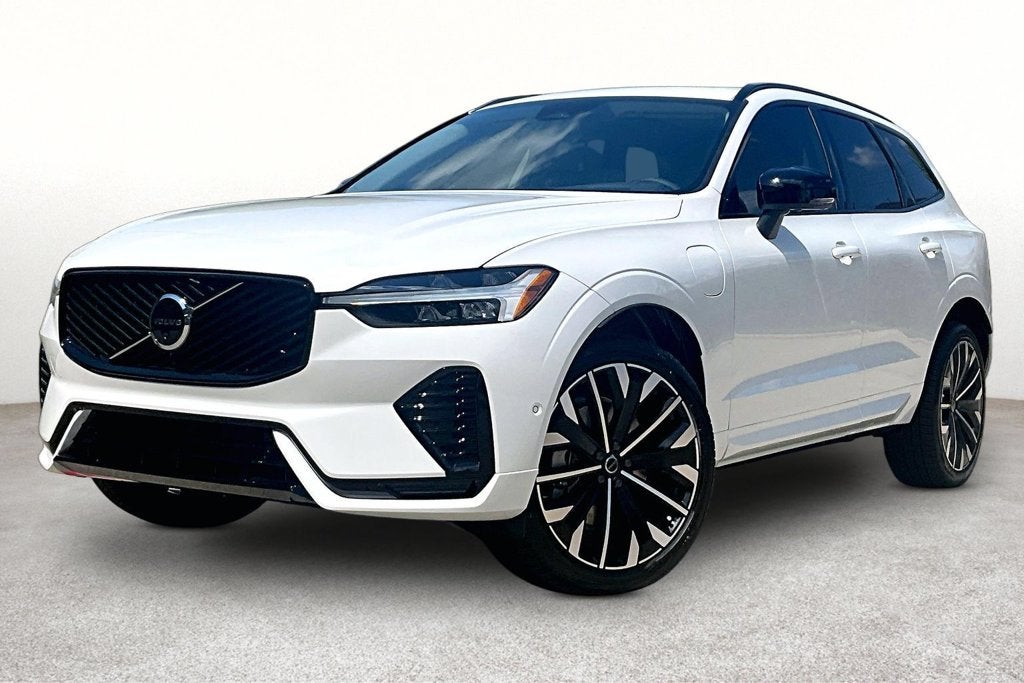 2027 Volvo XC60 Plug-In Hybrid T8 Ultra