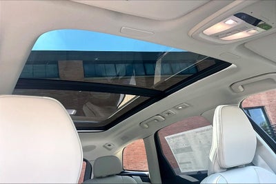 2027 Volvo XC60 Plug-In Hybrid T8 Ultra