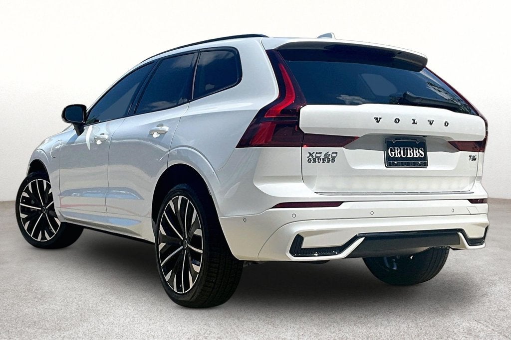 2027 Volvo XC60 Plug-In Hybrid T8 Ultra