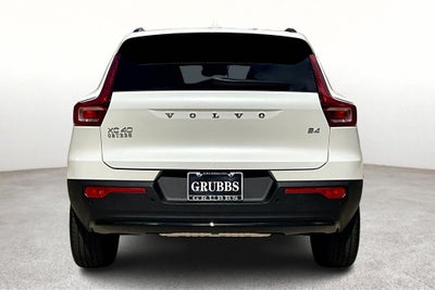 2026 Volvo XC40 B4 Plus