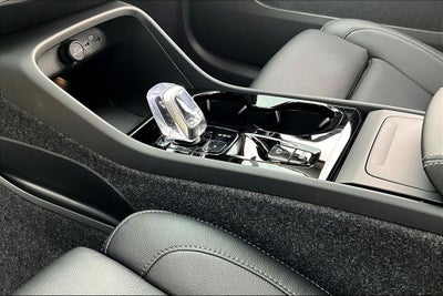 2026 Volvo XC40 B4 Plus