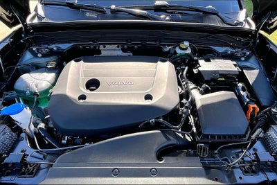 2026 Volvo XC40 B4 Plus