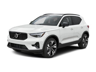 2026 Volvo XC40 B4 Core