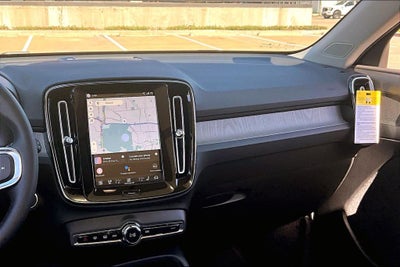 2026 Volvo XC40 B4 Core