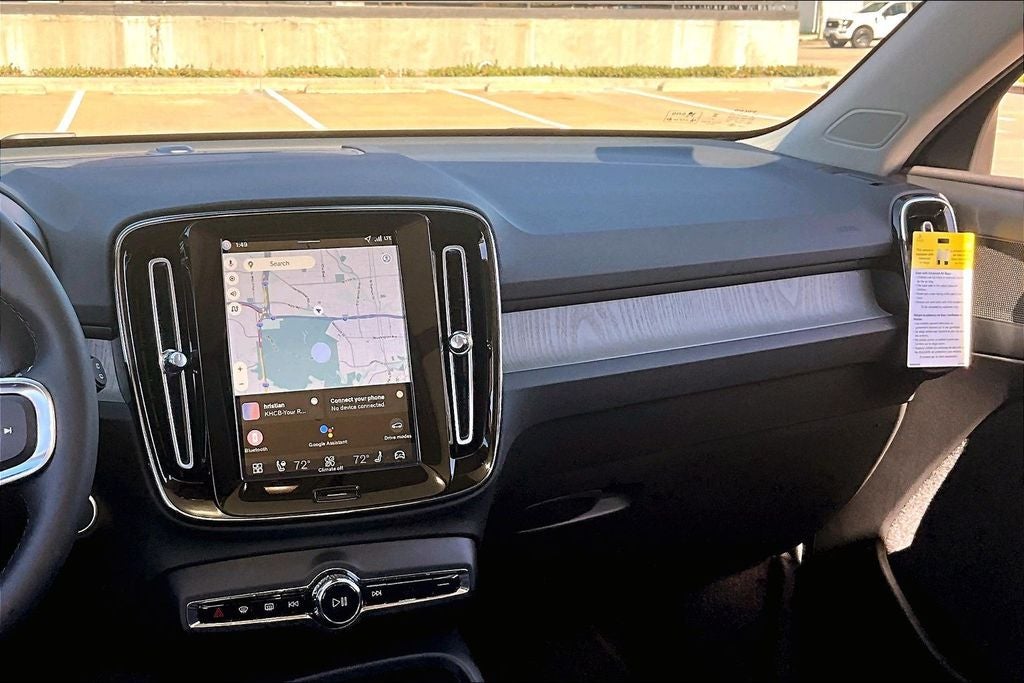 2026 Volvo XC40 B4 Core