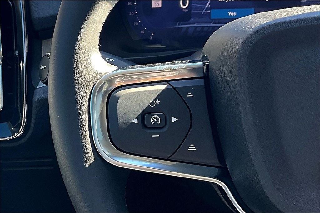 2026 Volvo XC40 B4 Core