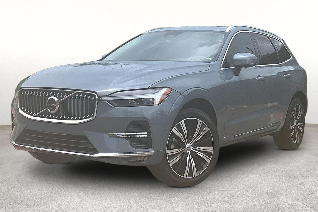 2023 Volvo XC60 B5 Plus Bright Theme