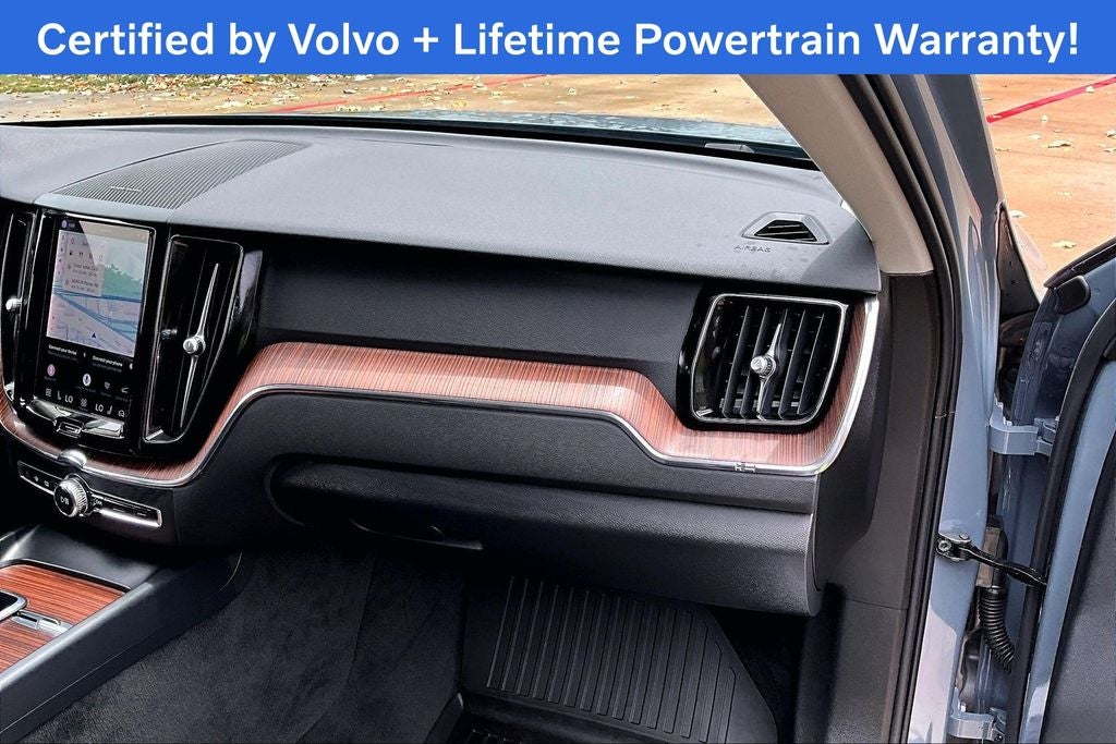 2023 Volvo XC60 B5 Plus Bright Theme