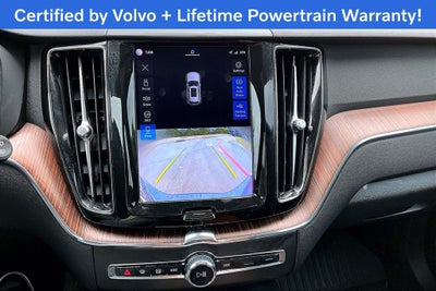 2023 Volvo XC60 B5 Plus Bright Theme