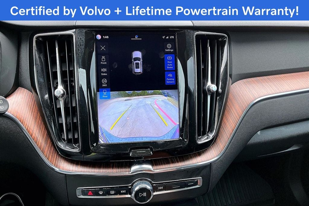 2023 Volvo XC60 B5 Plus Bright Theme