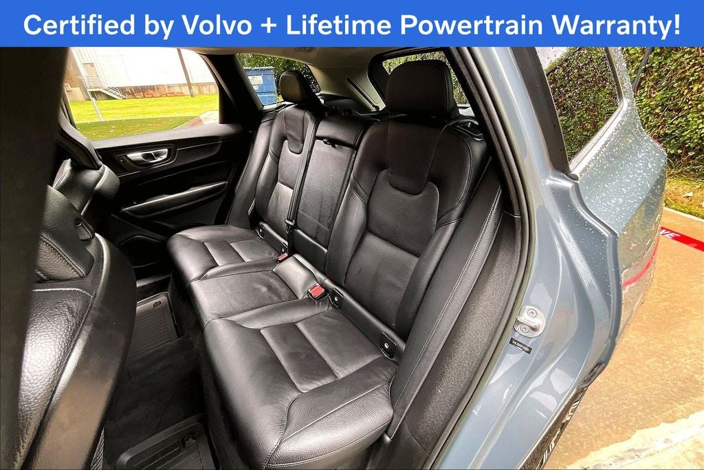 2023 Volvo XC60 B5 Plus Bright Theme