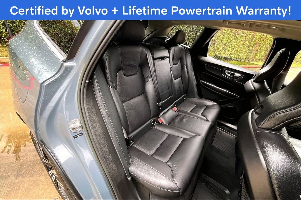 2023 Volvo XC60 B5 Plus Bright Theme