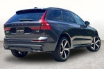 2023 Volvo XC60 B5 Ultimate Dark Theme