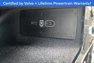 2024 Volvo XC90 B5 Plus