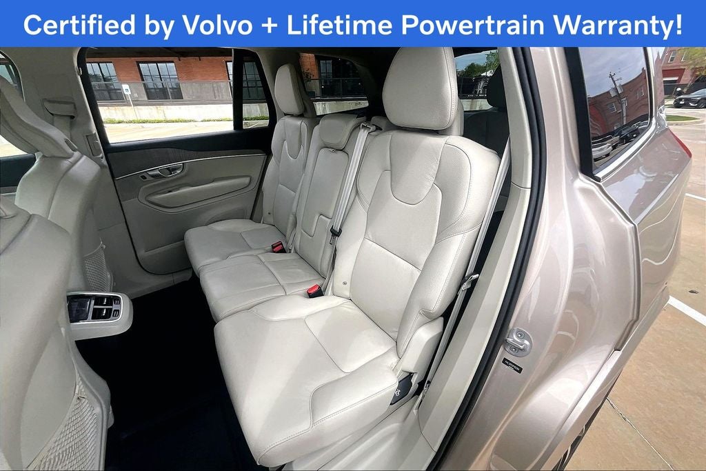 2024 Volvo XC90 B5 Plus