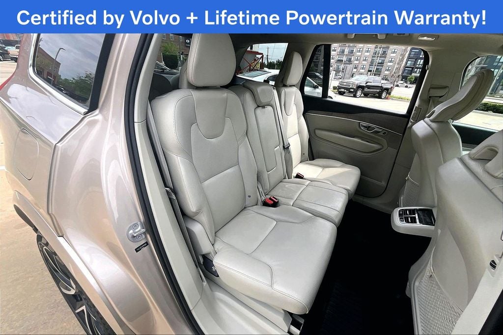 2024 Volvo XC90 B5 Plus