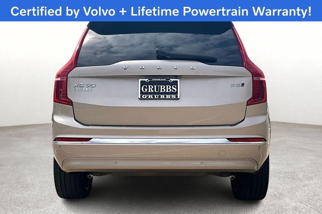 2024 Volvo XC90 B5 Plus