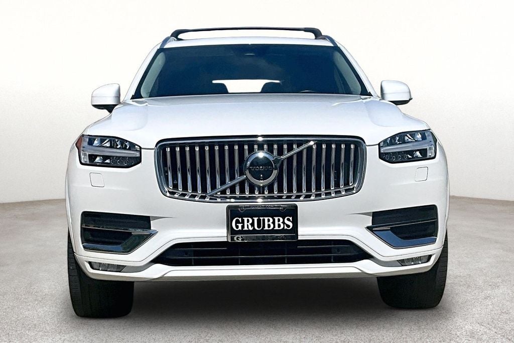 2024 Volvo XC90 B5 Plus