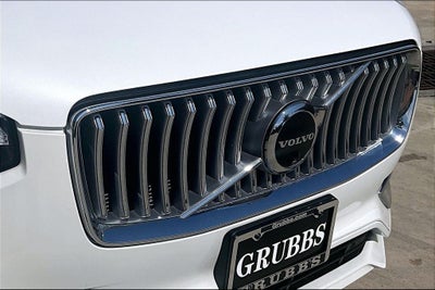 2024 Volvo XC90 B5 Plus
