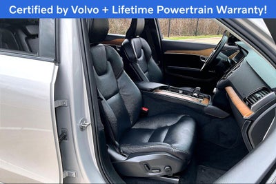 2024 Volvo XC90 B5 Plus