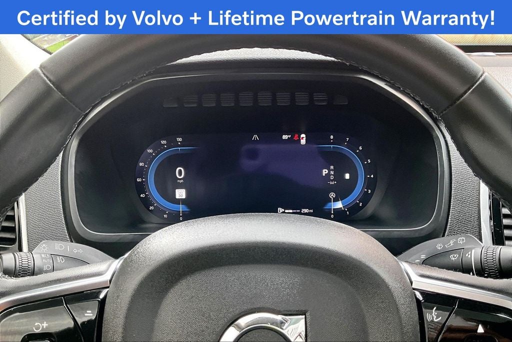 2024 Volvo XC90 B5 Plus