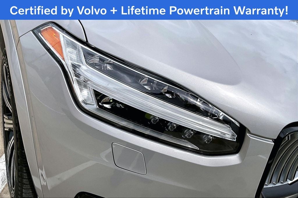 2024 Volvo XC90 B5 Plus