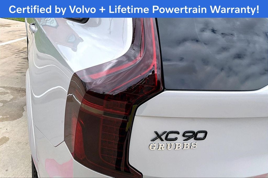 2024 Volvo XC90 B5 Plus