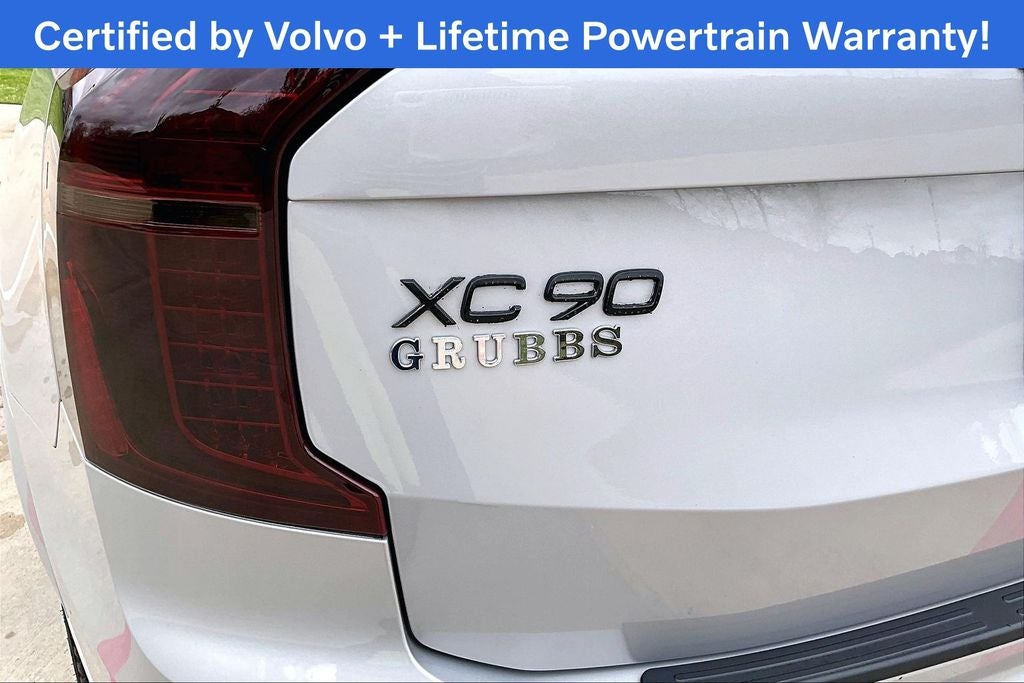 2024 Volvo XC90 B5 Plus