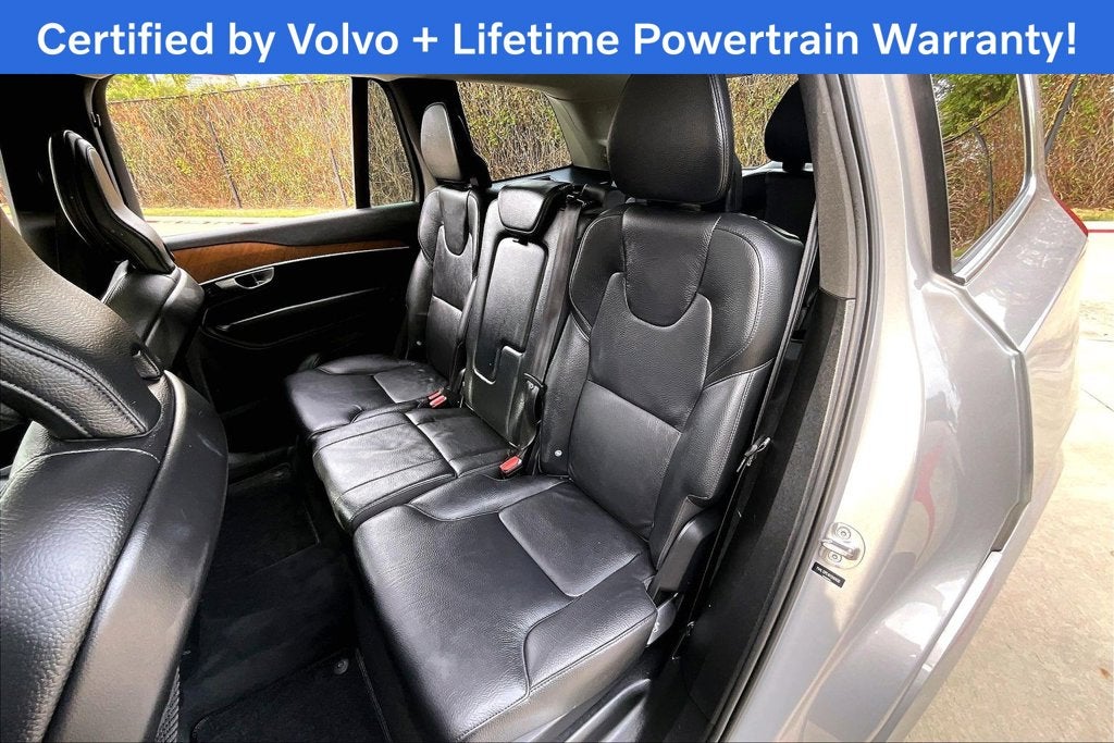 2024 Volvo XC90 B5 Plus