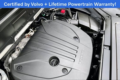 2024 Volvo XC90 B5 Plus