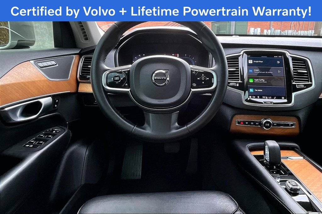 2024 Volvo XC90 B5 Plus