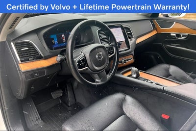 2023 Volvo XC90 B5 Plus