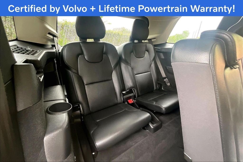 2023 Volvo XC90 B5 Plus