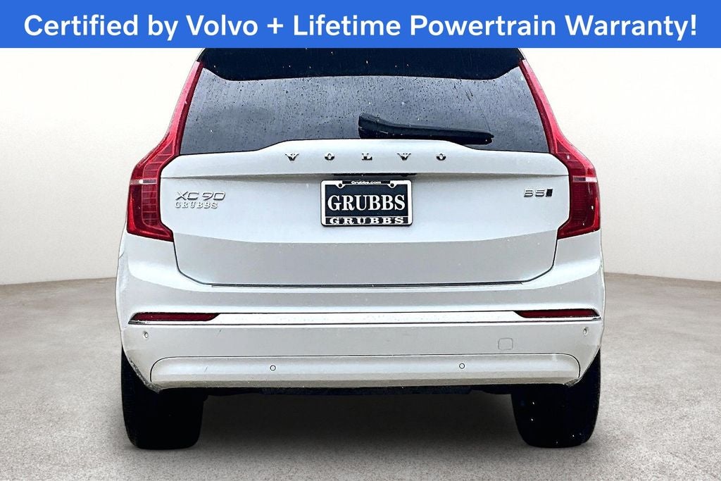 2023 Volvo XC90 B5 Plus