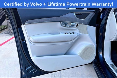 2023 Volvo XC90 B5 Plus