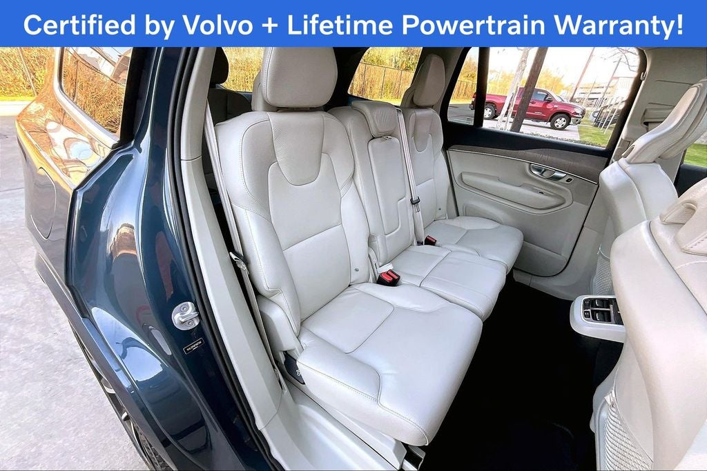 2023 Volvo XC90 B5 Plus