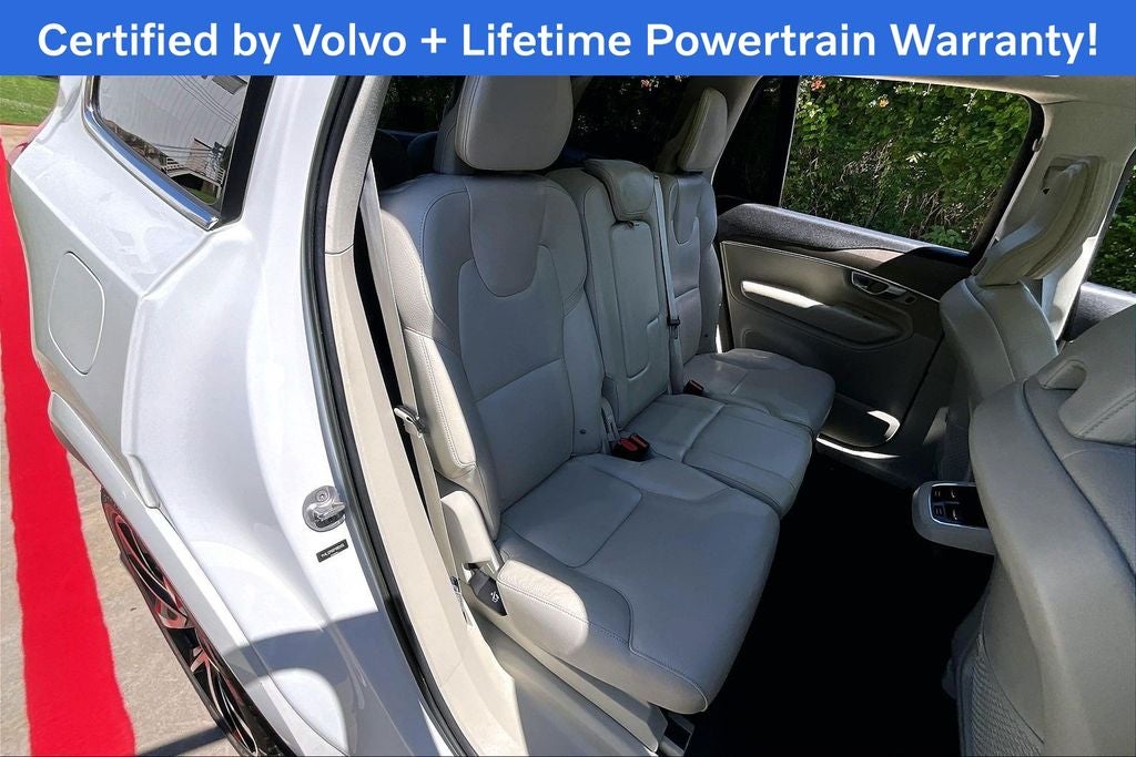 2023 Volvo XC90 B5 Plus