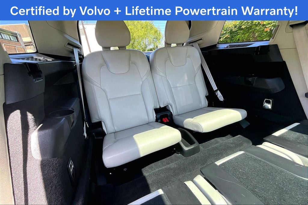 2023 Volvo XC90 B5 Plus